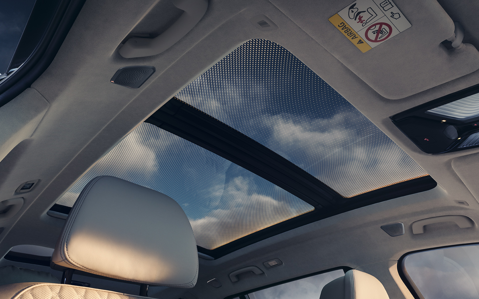 Sky Lounge Panoramic Glass Sunroof View from the interior to the roof BMW X7 G07 LCI